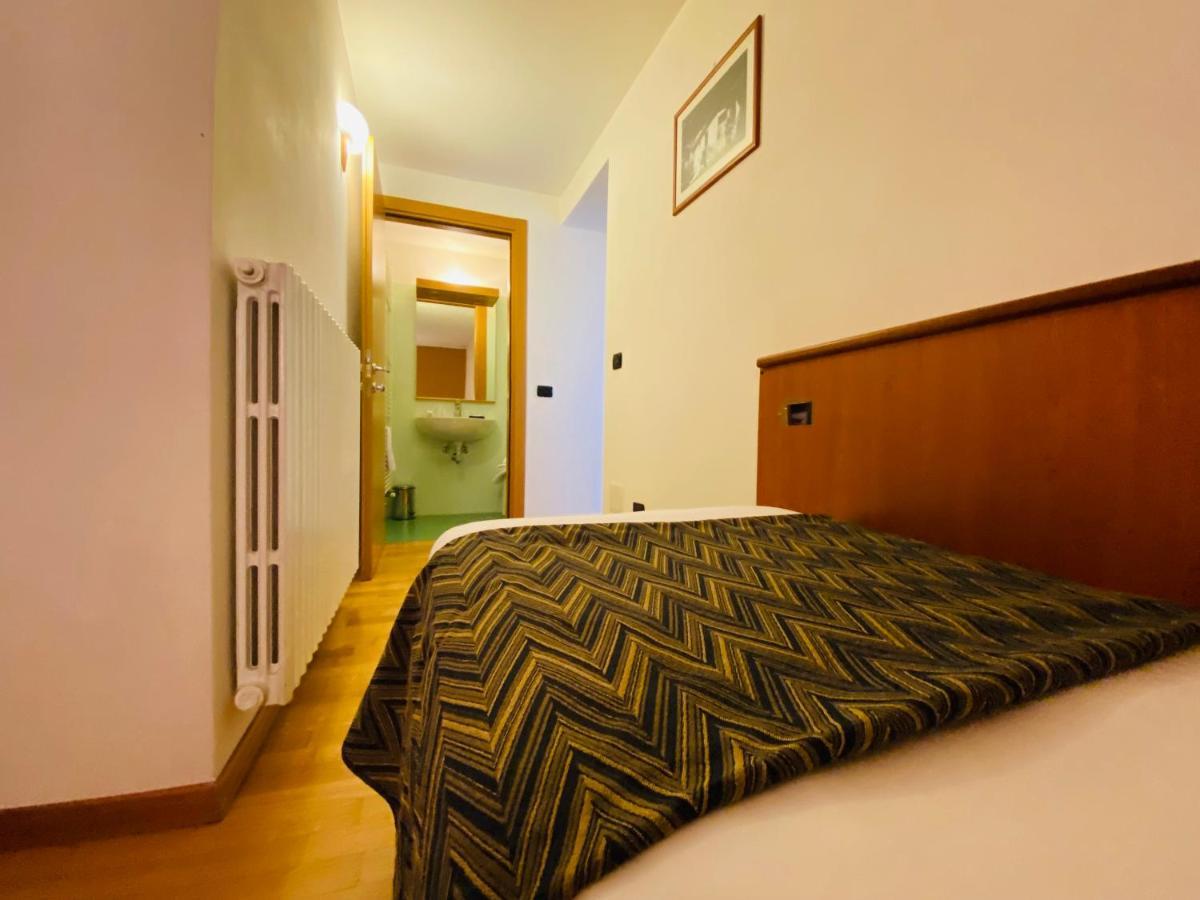 Residence Pizzo Scalino Chiesa in Valmalenco Buitenkant foto