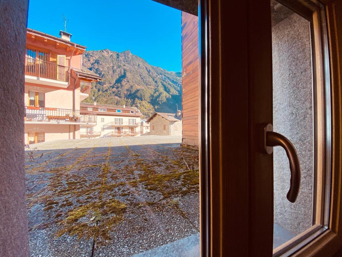 Residence Pizzo Scalino Chiesa in Valmalenco Buitenkant foto