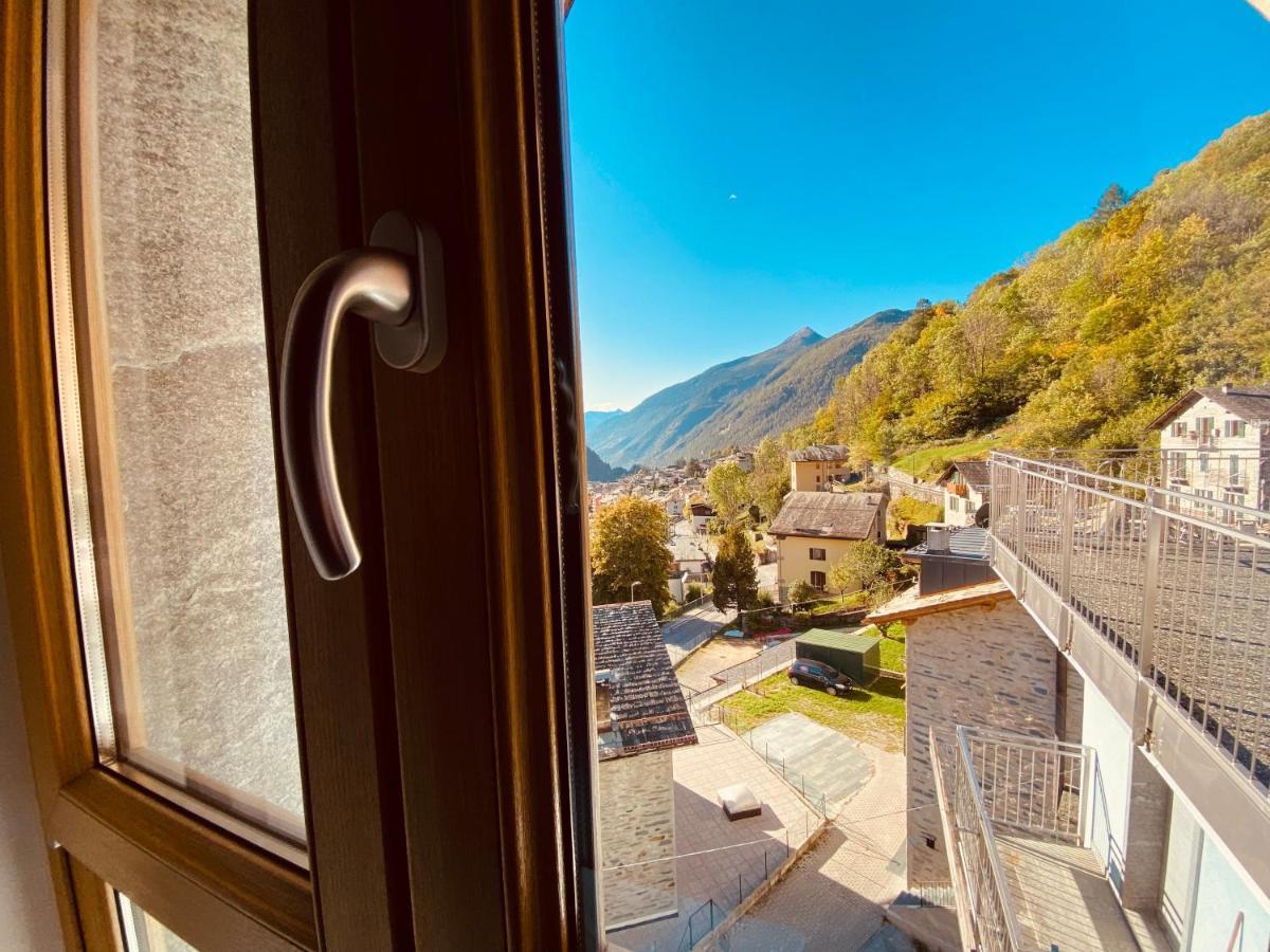 Residence Pizzo Scalino Chiesa in Valmalenco Buitenkant foto