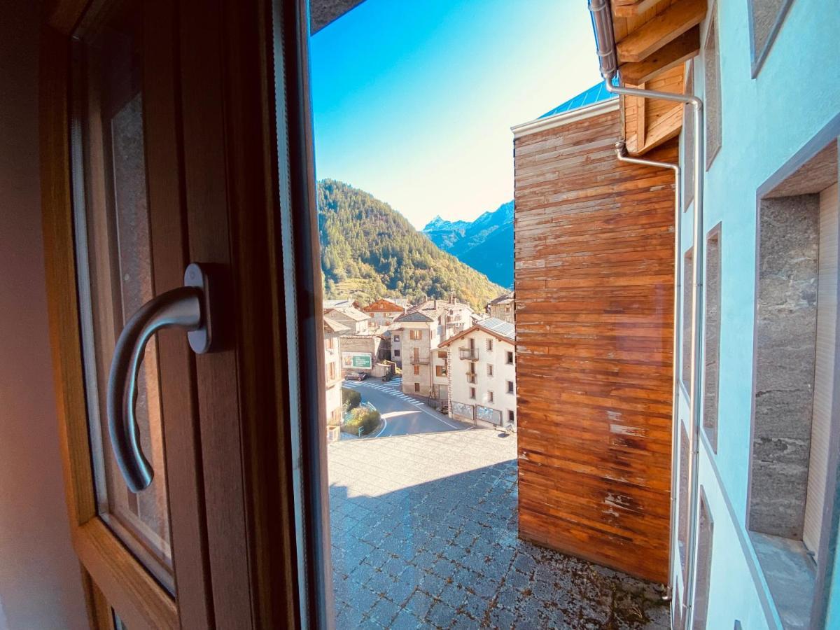 Residence Pizzo Scalino Chiesa in Valmalenco Buitenkant foto